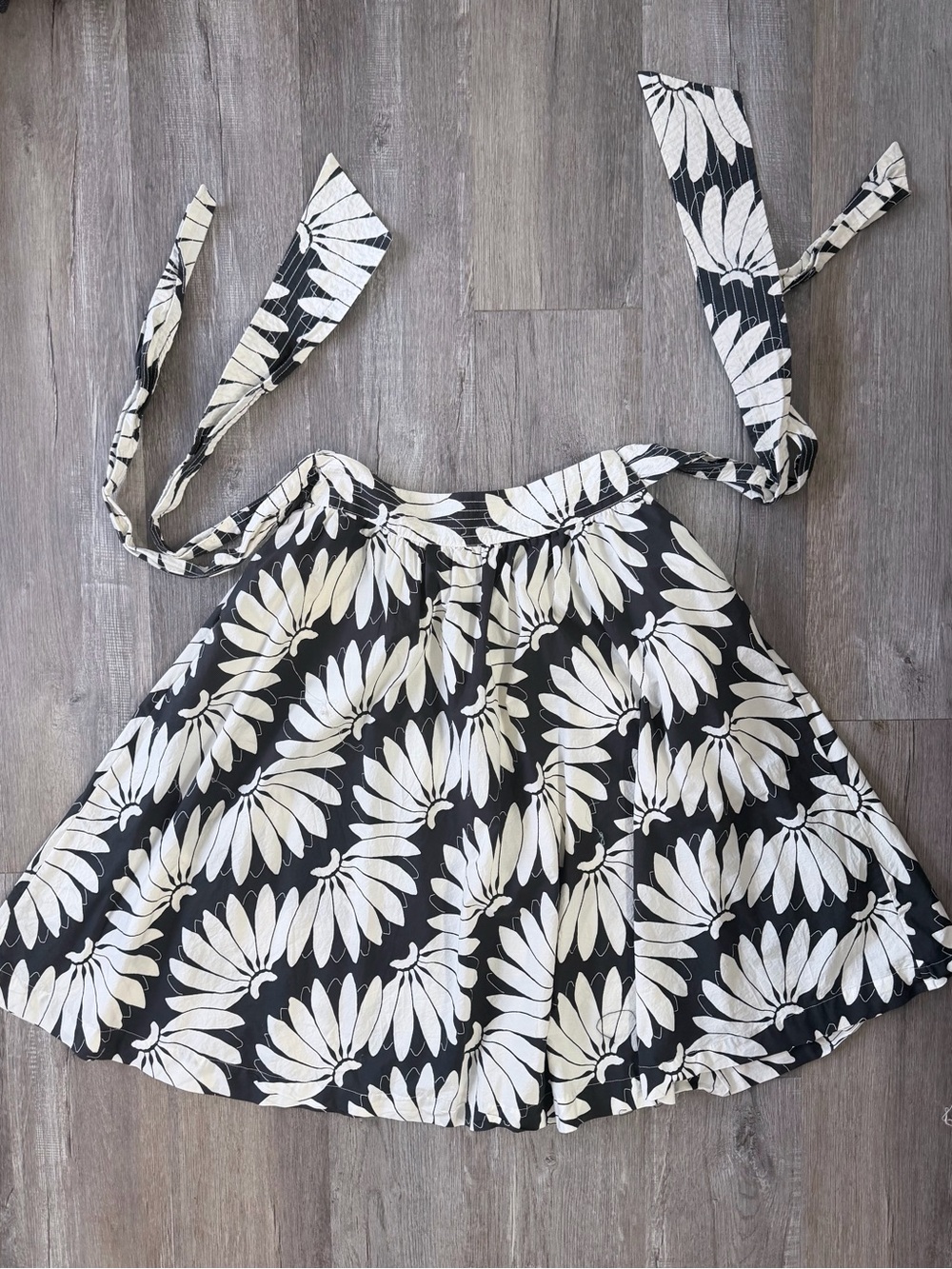 FARM RIO Banana Print Midi Skirt